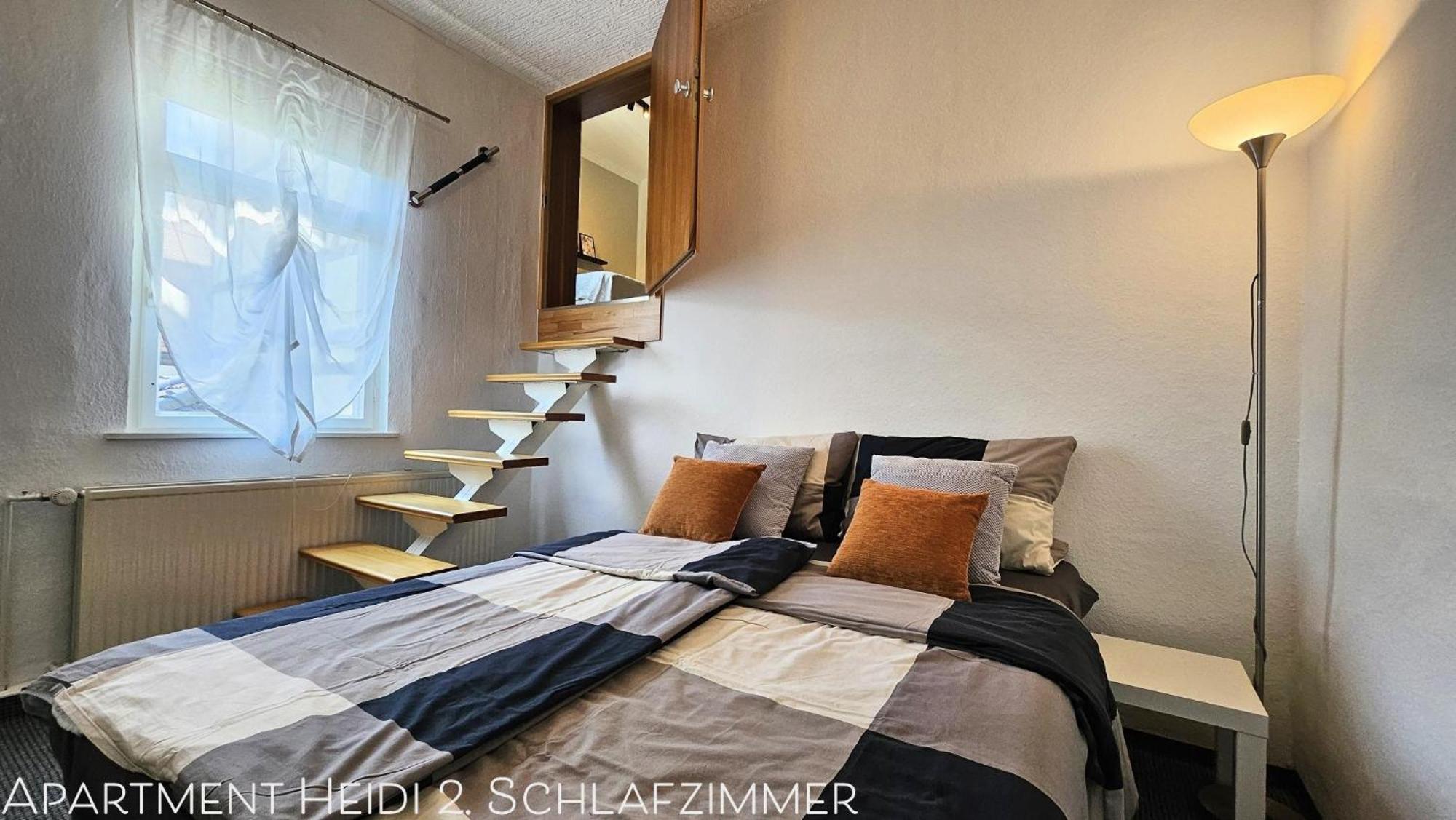 Apartment Am Saalebogen Mit Gartenterrasse & Grillkamin, Freie Parkplaetze *